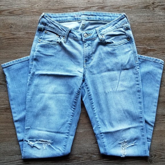 Old Navy Denim - Old Navy Rockstar Skinny Jean